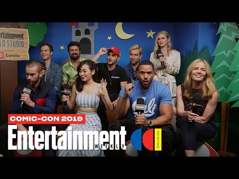 'The Boys' Stars Karl Urban, Jack Quaid & More Join Us LIVE | SDCC 2019 | Entertainment Weekly - UClWCQNaggkMW7SDtS3BkEBg