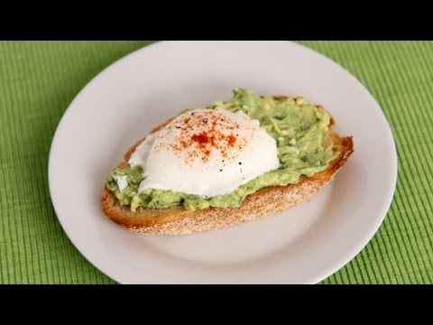 Avocado Toast with Poached Egg Recipe - Laura Vitale - Laura in the Kitchen Episode 596 - UCNbngWUqL2eqRw12yAwcICg