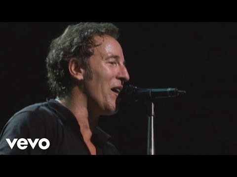 Bruce Springsteen & The E Street Band - Out In the Street (Live in New York City) - UCkZu0HAGinESFynhe3R4hxQ