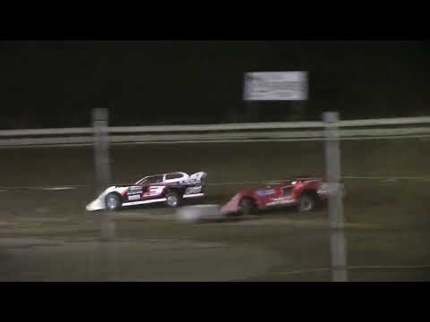 Hummingbird Speedway (6-11-22): Semi Late Model 5/21 Makeup Feature - dirt track racing video image