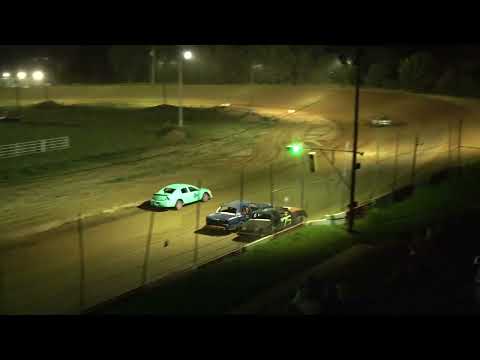 Bombers A Feature Final Laps Battle — #B75 Byron Schoen vs #29 Daryll Riddick, What a Finish! 🏁 - dirt track racing video image