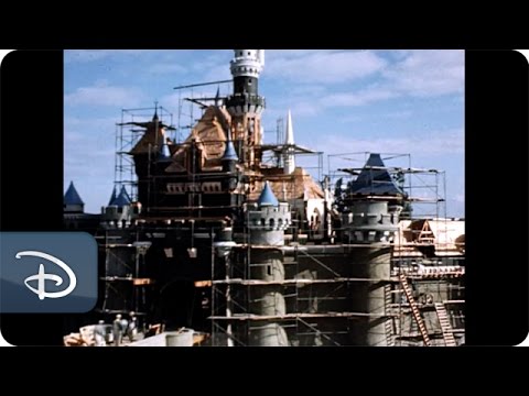 Time-Lapse: Disneyland Park Construction | Disneyland Resort - UC1xwwLwm6WSMbUn_Tp597hQ