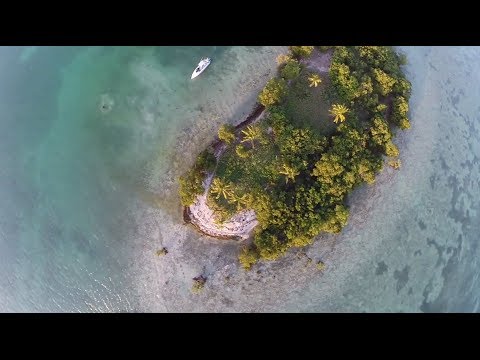 DJI Phantom 2 flying around a little island - UCTs-d2DgyuJVRICivxe2Ktg