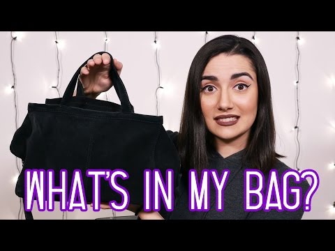 What's In My Bag? - UCbAwSkqJ1W_Eg7wr3cp5BUA