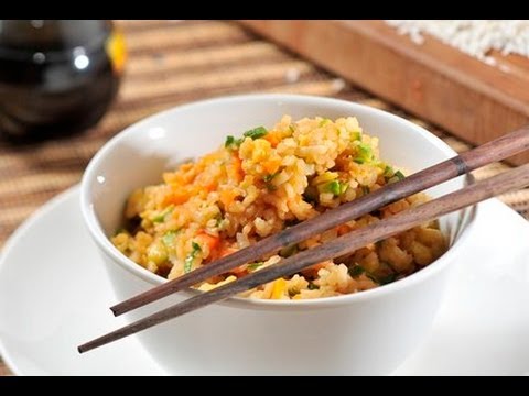 Arroz frito con verduras - Fried Rice with Vegetables - UCvg_5WAbGznrT5qMZjaXFGA