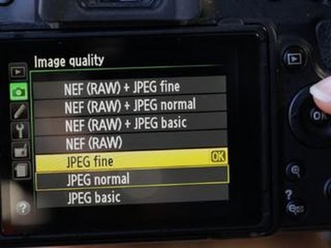 CNET How To - Basic SLR set up tips for beginners - UCOmcA3f_RrH6b9NmcNa4tdg