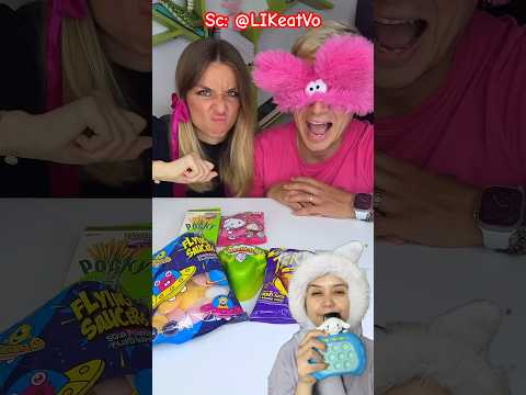 Pilih cemilan⁉️⁉️ LIKeatVo