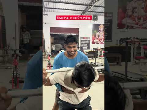 Aaj toh gym trainer ne marva dia 😂🤣 #funny #comedy #goldygym #funnymoment #crazycomedy