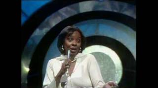 Thelma Houston - Don't Leave Me This Way - HQ 17/2/1977