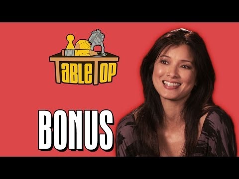 Kelly Hu Extended Interview from Qwirkle and 12 Days - TableTop S02E16 - UCaBf1a-dpIsw8OxqH4ki2Kg