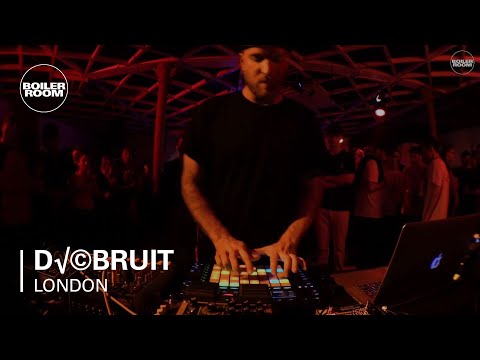 Débruit Boiler Room London Live Set - UCGBpxWJr9FNOcFYA5GkKrMg