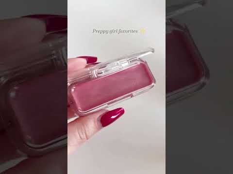 Lippie preppy favorites #preppyaesthetic #preppytok #makeuprecomendation