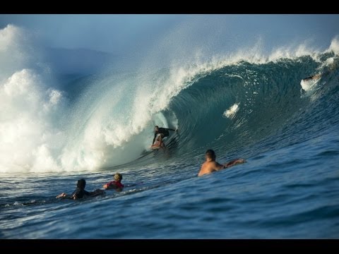 Pipeline: A Surfers Proving Grounds - UCblfuW_4rakIf2h6aqANefA