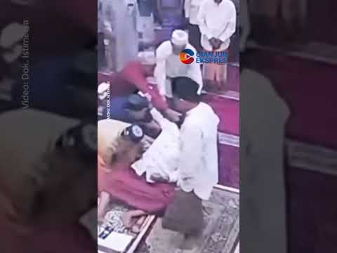 Dewan Hakim Tahfiz Quran MTQ Sulsel Meninggal saat Jadi Imam Salat Subuh #imam #meninggal #shorts