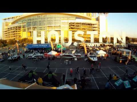 GoPro HD: Houston Monster Energy Supercross 2011 - UCqhnX4jA0A5paNd1v-zEysw