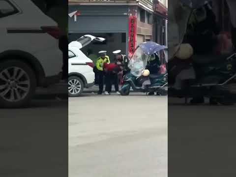 #中国经济现状 老百姓的生存环境太恶劣了 #人類迷惑行為 #财政没钱了