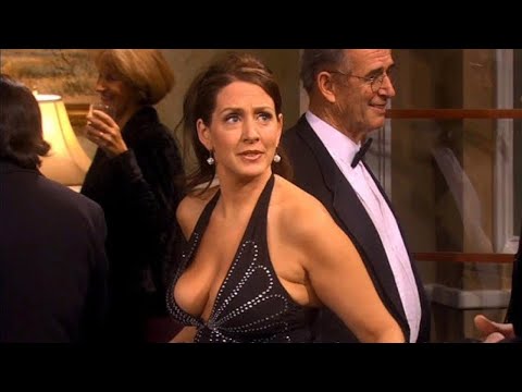 MOST EMBARRASSING WARDROBE FAILS ON LIVE TV