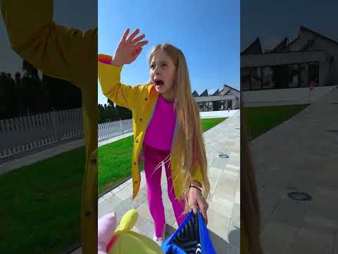 👾 ALUNGĂ MONSTRUL 👽 MONSTER PACMAN GOES MISSING #shorts by #melimi