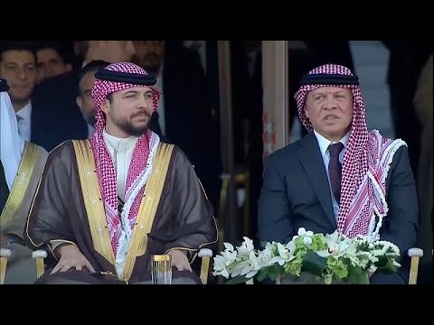 شاهد: الإحتفالات تستمر في الأردن قبل زفاف ولي العهد الأمير الحسين بن عبد الله الثاني…