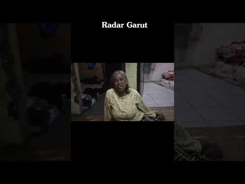 Tinggal di Rumah Hampir Roboh, Emak Iyam Menanti Bantuan Pemerintah #garut #radargarut #koranradar