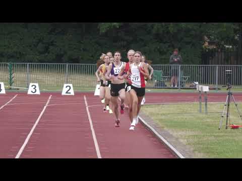 800m under 20 women final South of England Championships 19th June 2022