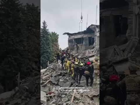 8 годин під завалами: у Запоріжжі врятували жінку #shorts