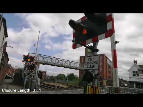 Wellowgate Level Crossing (10/06/2021)