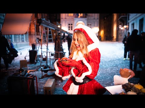 Kylie Minogue - XMAS (BTS)