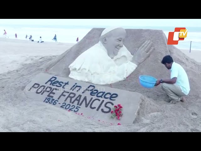 International Sand Artist Sudarsan Pattnaik Pays Tribute to Pope Francis After His Demise