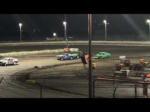 Spectator Feature race 4 (2-3) on 8-30-2024 at sycamore speedway - dirt track racing video image