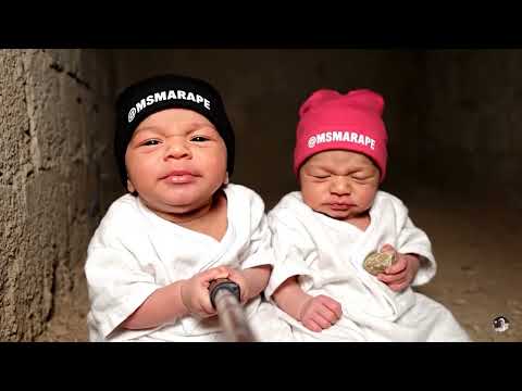 التوام يلعبون لعبه الحبار و القرد ساعدهم 🫡