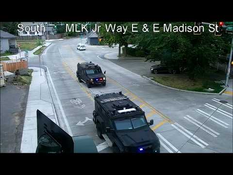 [Traffic Cam]  Huge Seattle police response to back-to-back OIS calls