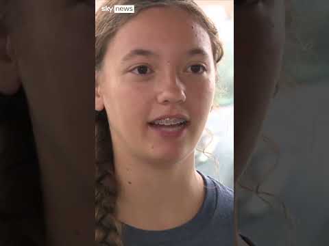 Lightning strikes ground next to teen hikers in Utah
