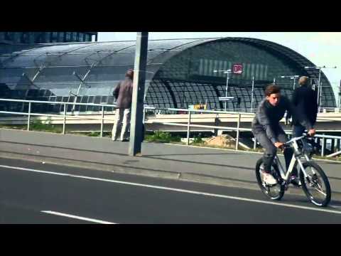 110504 GRACE E motorbike．可達時速45km／h的電動腳踏車！？