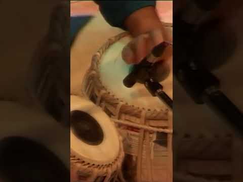 Ustad Zakir Hussain's Tabla Crescendo Will Give You Chills 🥹🥁