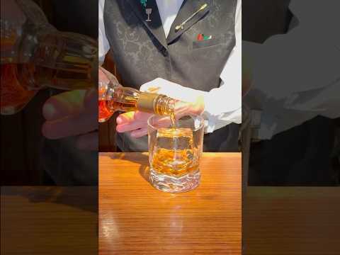 オススメのバーボンウイスキーの飲み方【ロックちょいソーダ】#ウイスキー #飲み方 #ロック #炭酸