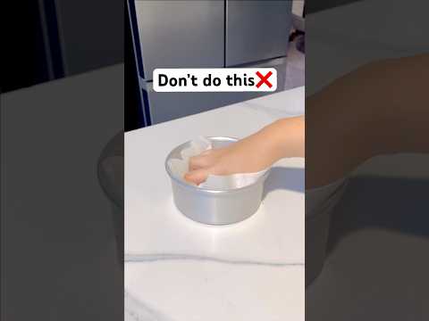 Do this before baking😍#bakingtips #bakinghacks #baking #spongecake #shortsfeed