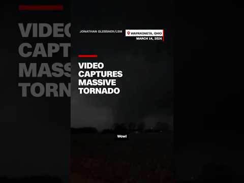 Video captures massive tornado