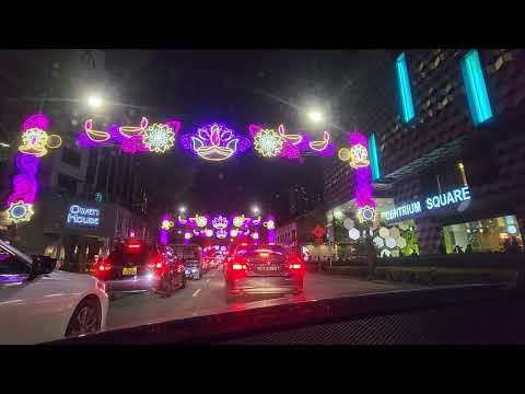 新加坡印度街，此时此刻路过……一起看看屠妖节的热闹气氛吧……祝节日快乐……