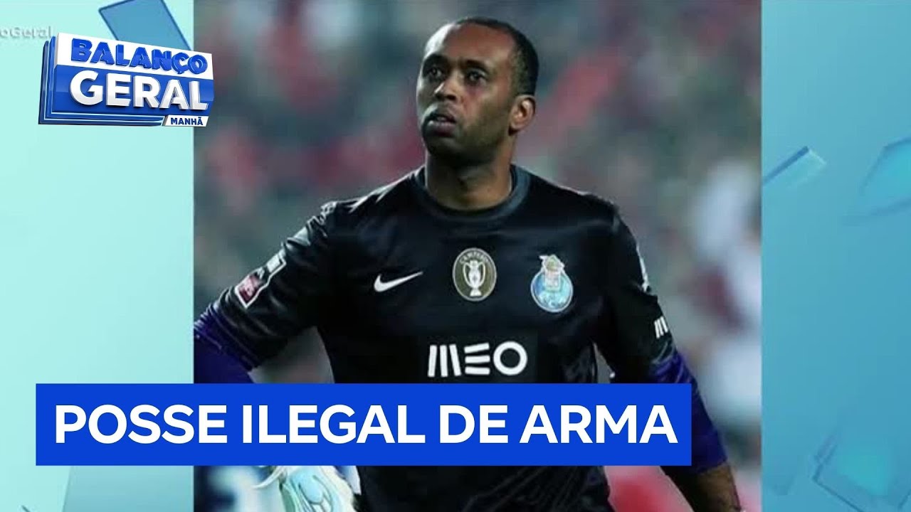 Ex goleiro com passagem pela seleção é preso por posse ilegal de arma