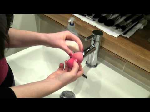 How to Clean Foundation Sponges - UC-1-zPmT368J8JRbsK_1keA