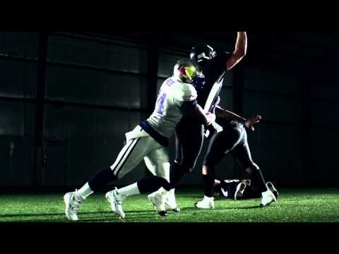 DeMarcus Ware Slow Motion Tackle - Red Bull Moments - UCblfuW_4rakIf2h6aqANefA