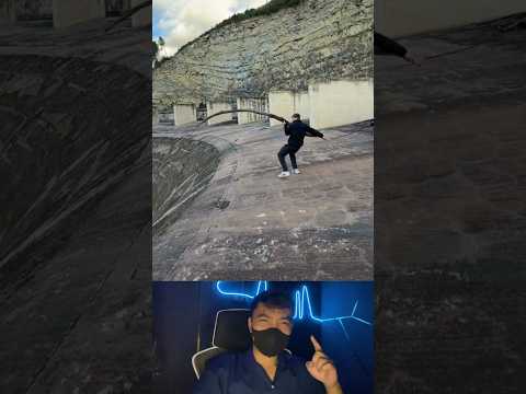 ORANG INI NEKAT BANGET JATUHIN BENDA KE TROWONGAN TERDALAM DI DUNIA😱