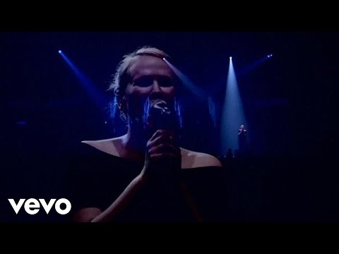Moby - Natural Blues (Live) - UC2kTZB_yeYgdAg4wP2tEryA