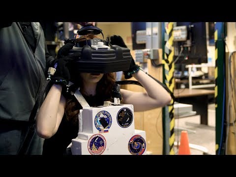 Walking through space in NASA’s Virtual Reality Lab - UCddiUEpeqJcYeBxX1IVBKvQ