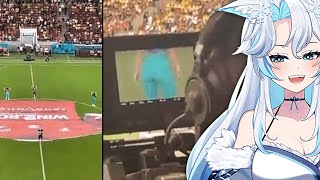 Cameraman Doing Understandable Work r/guysbeingdudes