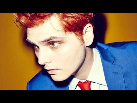 How Gerard Way Is Creating Weird Doom Patrol and Batman Comics with Young Animal - Comic Con 2016 - UCKy1dAqELo0zrOtPkf0eTMw