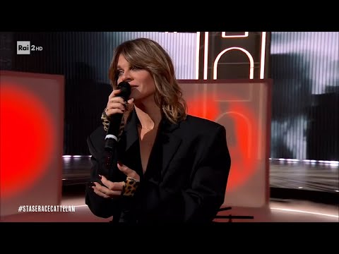 Alessandra Amoroso in "Fino a qui" - Stasera c'è Cattelan su Rai2 del 13/03/2024