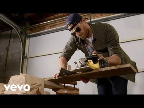 Chase Rice - Woodworking With Chase Rice (Vevo LIFT) - UCLNam_5zriEnECRWtu1eBRg