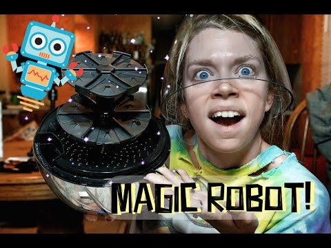 MAGIC BRUSH CLEANING ROBOT? - FIRST IMPRESSION FRIDAY - UCGwPbAQdGA3_88WBuGtg9tw